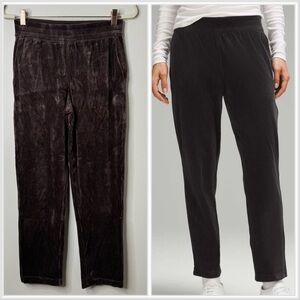 Lululemon Tapered Leg Corduroy Velvet Espresso Brown Jogger Pants Size 4